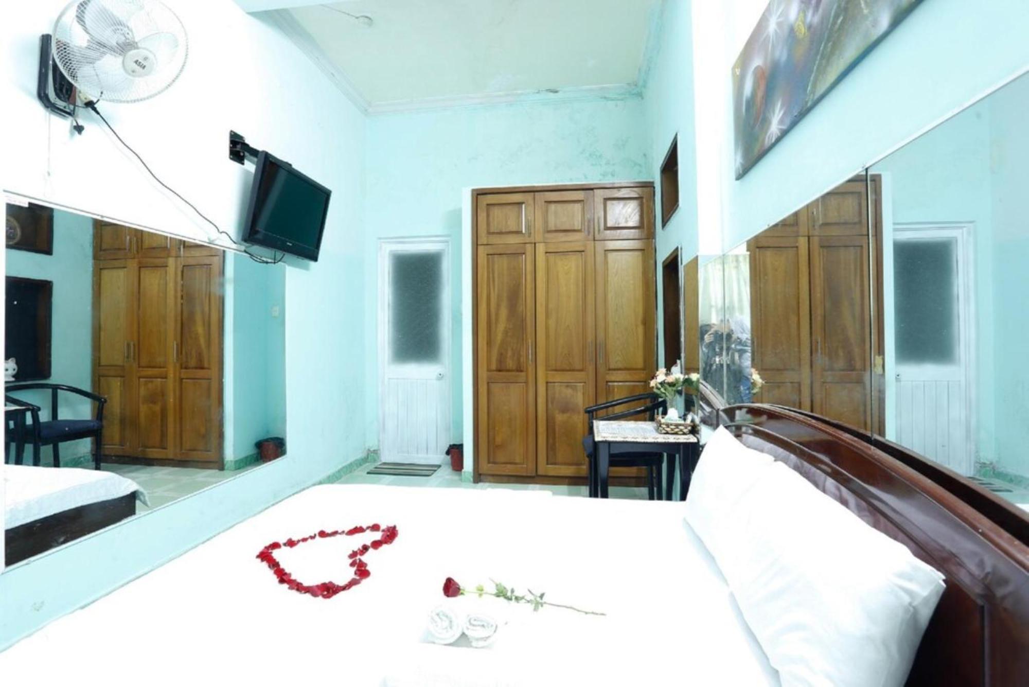 Hong Luc Hotel Hcm ホーチミン市 エクステリア 写真